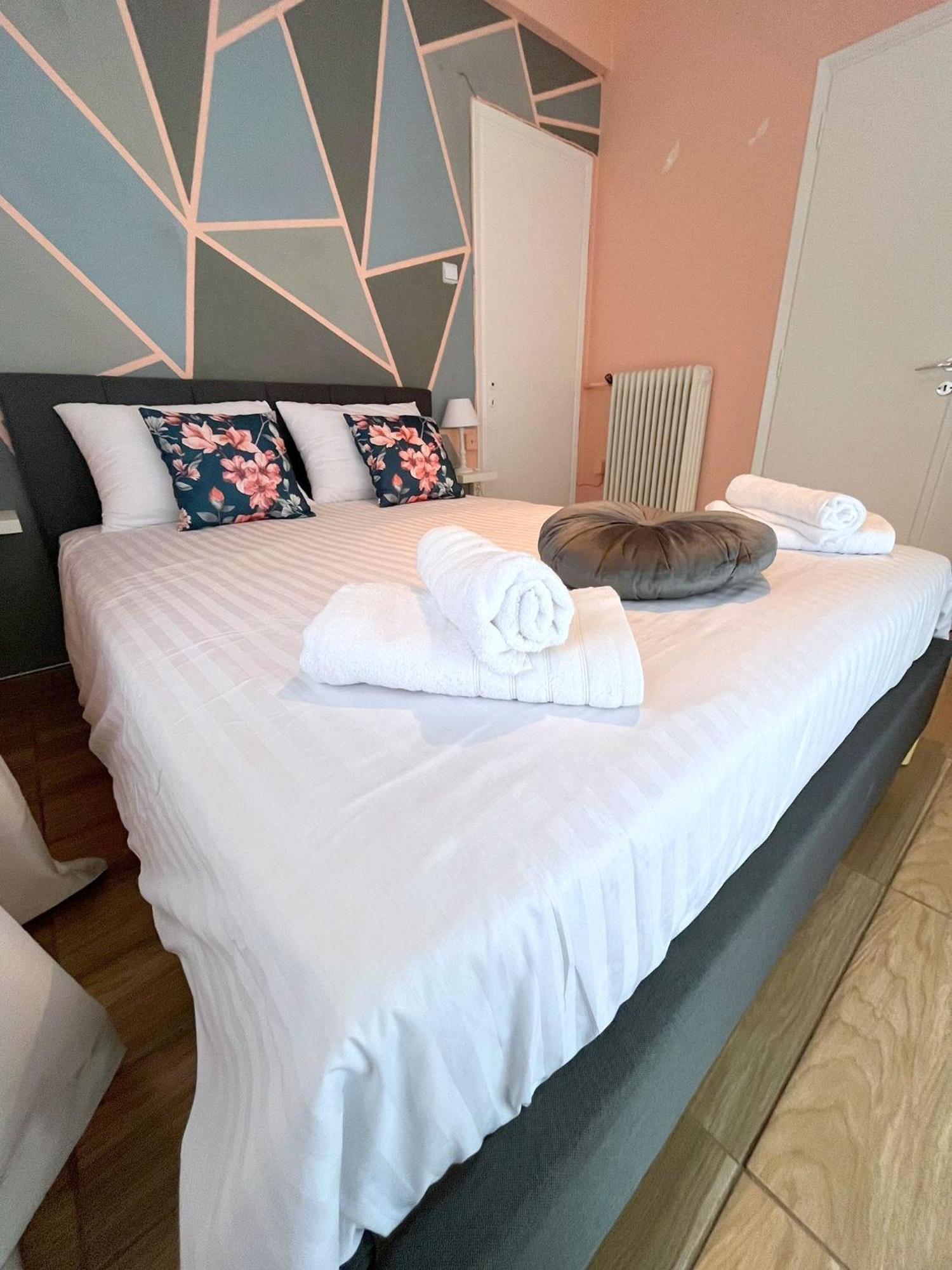 Mediterra Stay Athens Riviera ภายนอก รูปภาพ